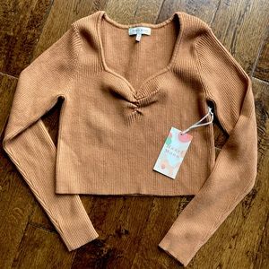 Hazel Moon Cropped V-Neck Sweater | New With Tags | Women’s Medium